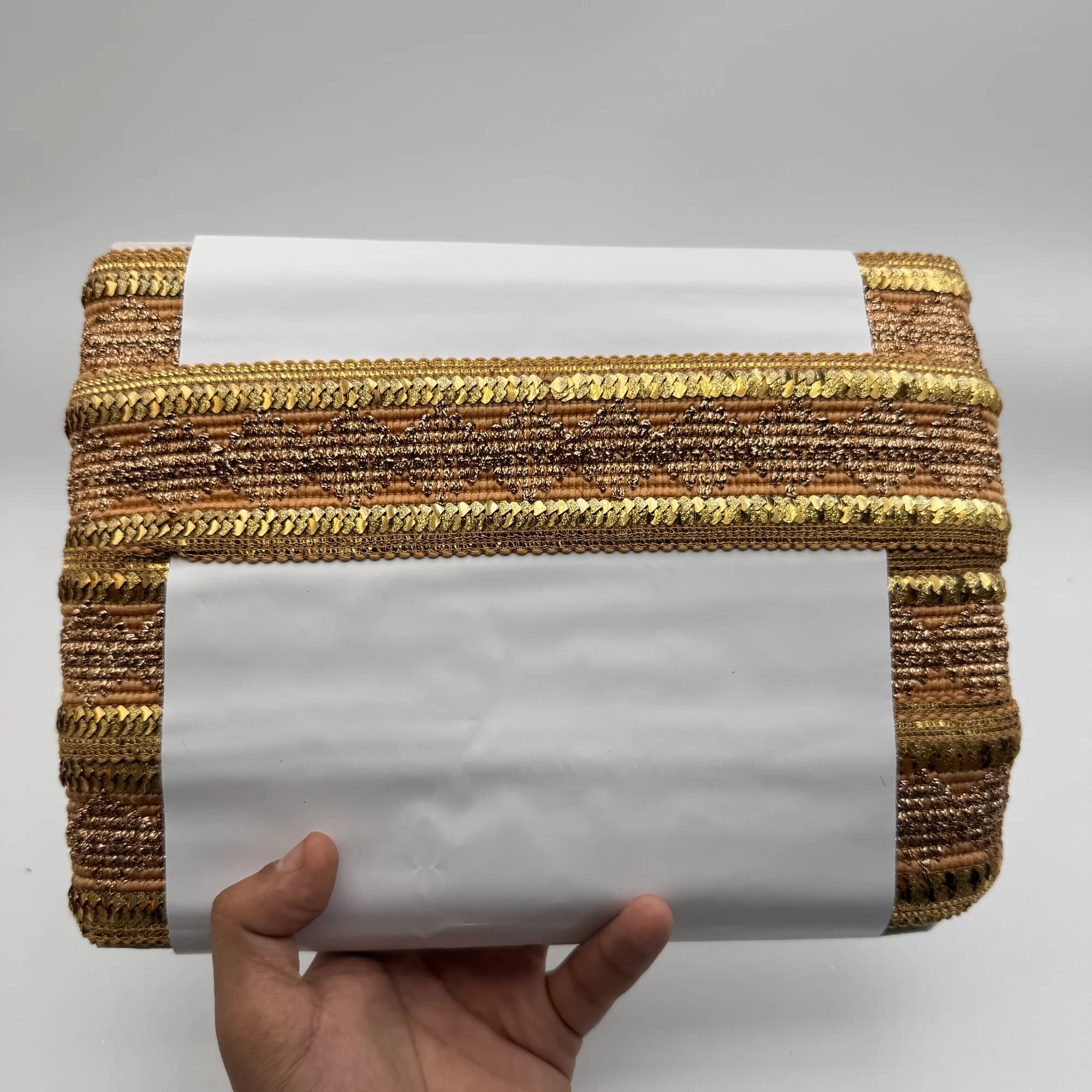 سوتاج هندي عريض