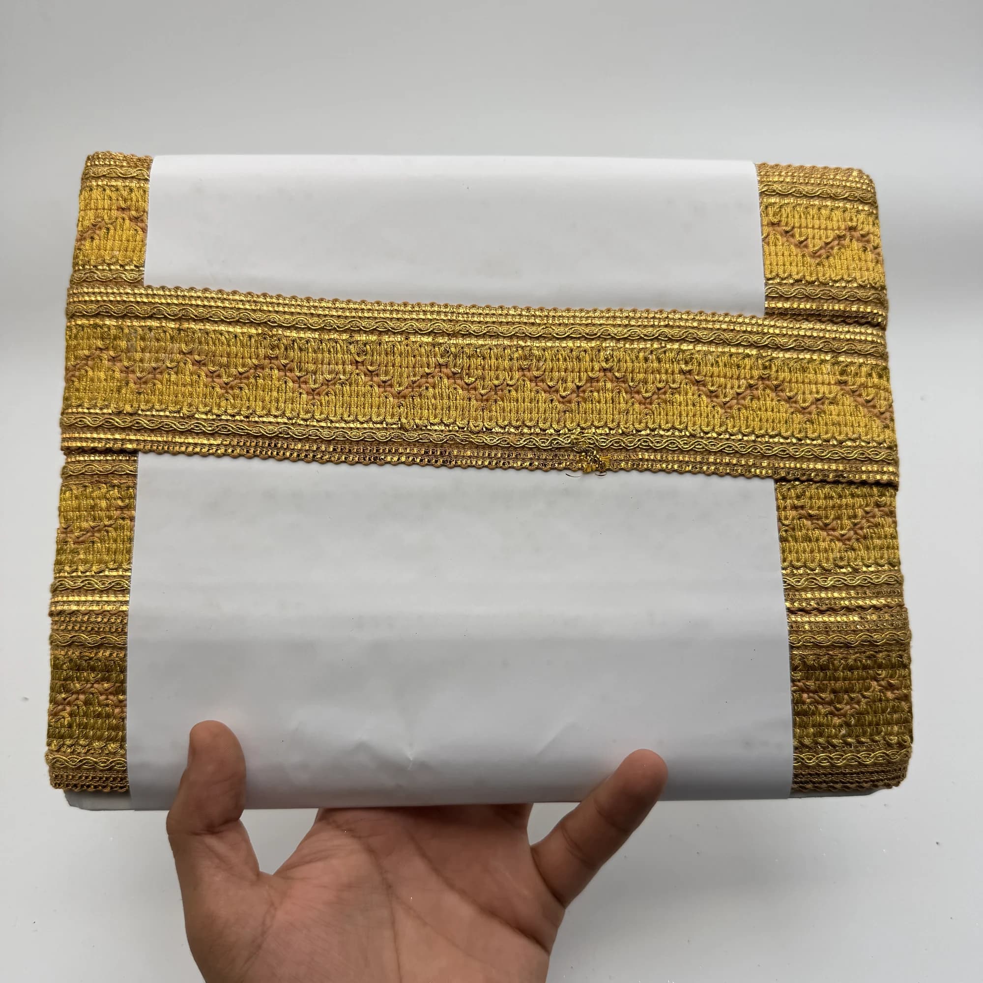 سوتاج هندي عريض